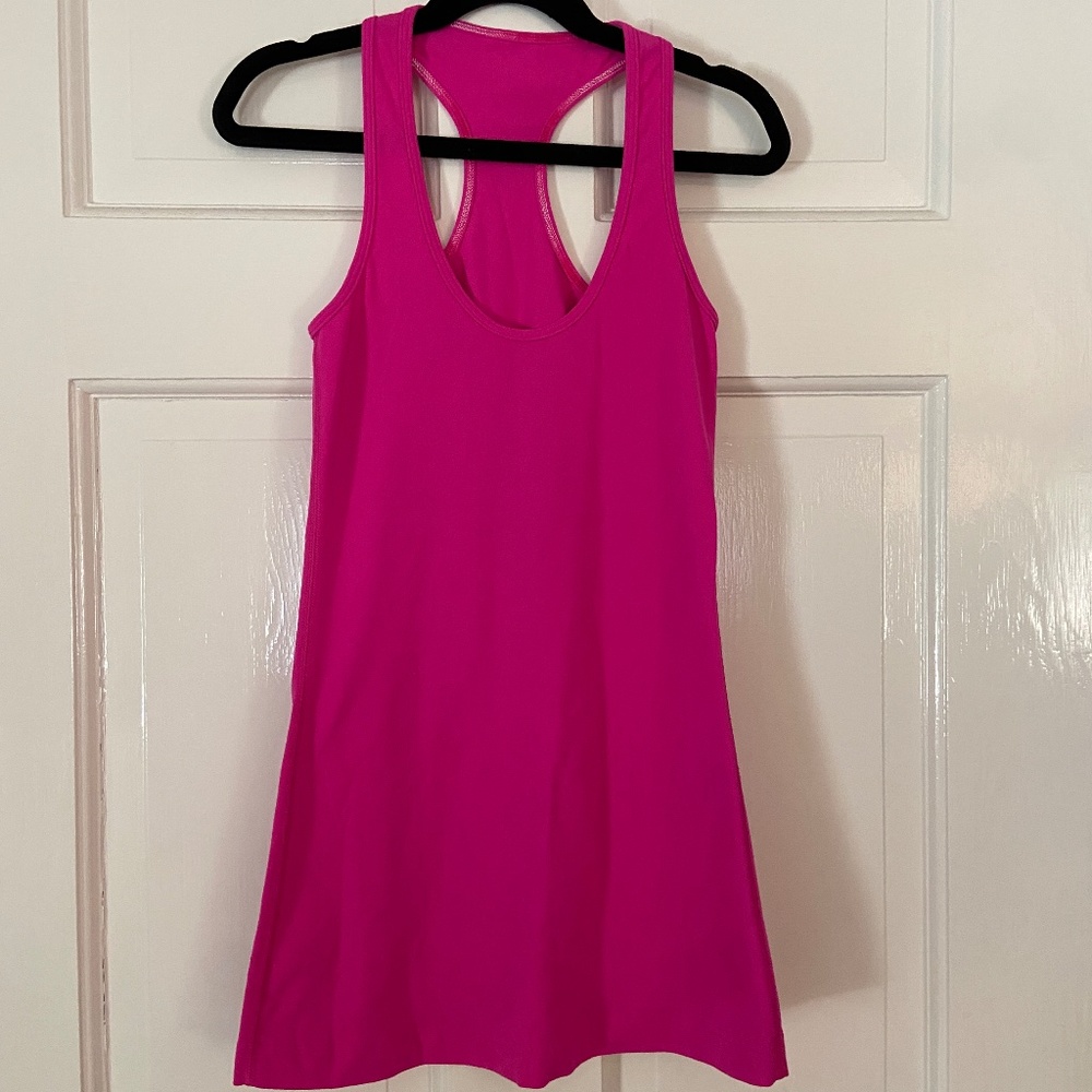 Lululemon bodycon pink tank top